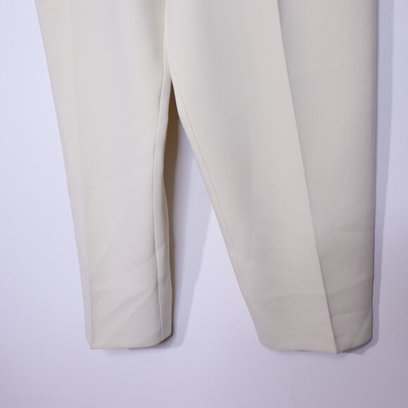TOPSHOP Belted V-Neck Wrap Jumpsuit Ivory Tapered Leg Casual Women's 6P - Picture 3 of 11